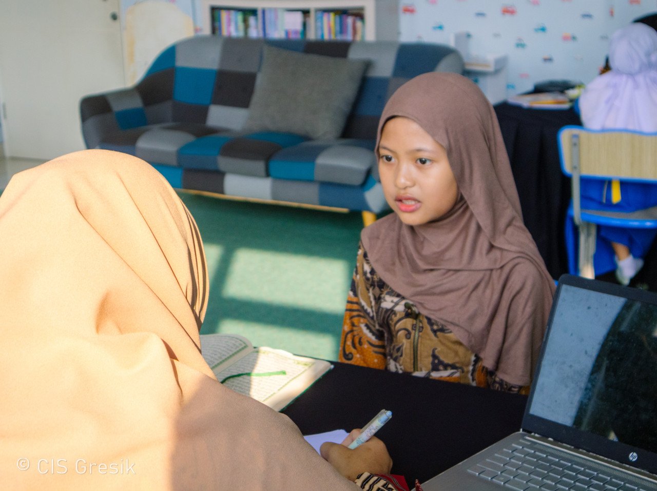 To Test Students' Ability to Recite the Quran, CIS Gresik Holds a Tasmi' Event for Primary School Students