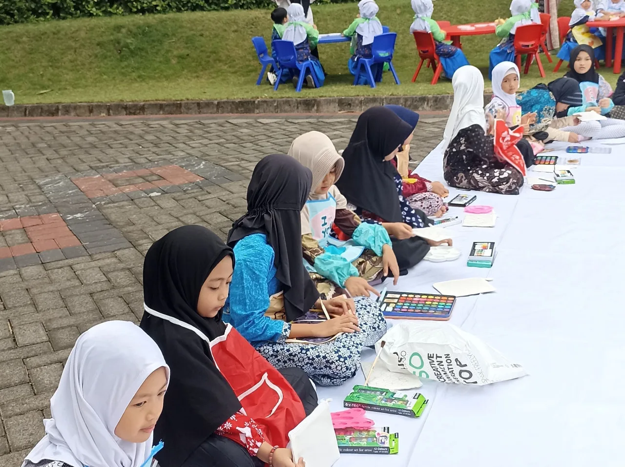🎨Batik Day Celebration at Chalidana Islamic School Malang