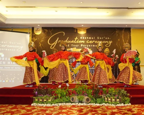 Khotmul Quran, Graduation Ceremony and End Year Performance