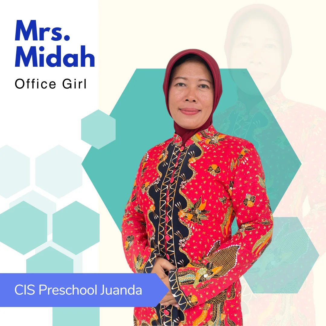Mrs. MidahOffice Girl